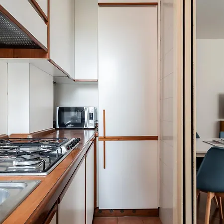Bilocale Accogliente E Completo In Via Stilicone Milan