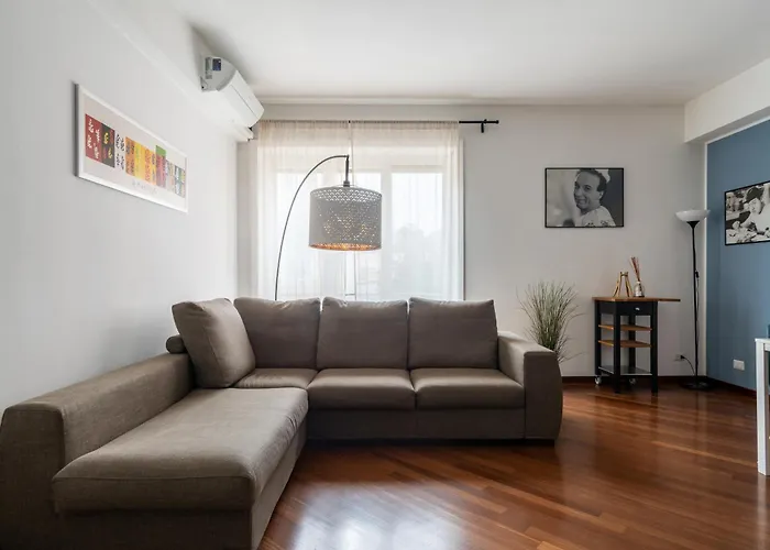 Bilocale Accogliente E Completo In Via Stilicone Apartment Milan